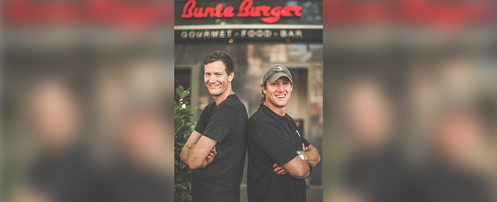 Bunte Burger: vegane Pattys jetzt in Supermärkten und Bioläden