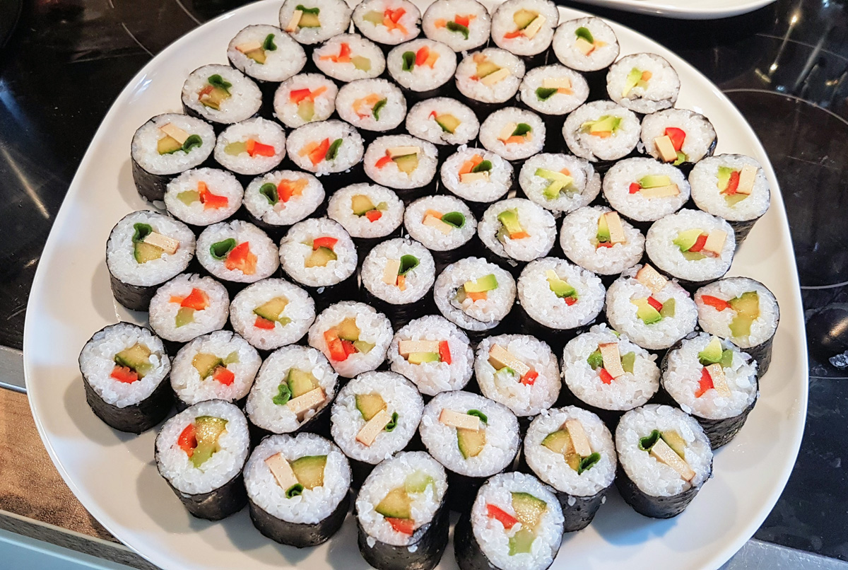 Veganer Sushi Teller